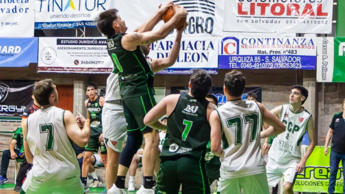 Ferro sufre pero no negocia el invicto
