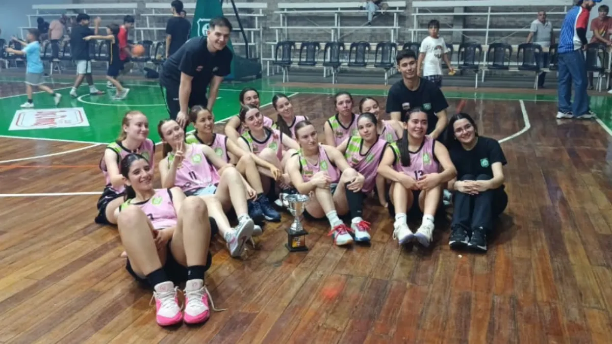 Ferro subcampeón del Torneo Asociativo U17
