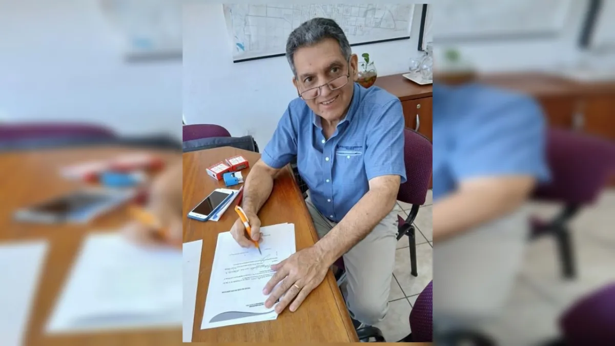 El doctor Montenegro se jubila tras una destacada trayectoria en el Centro de Salud de Jubileo