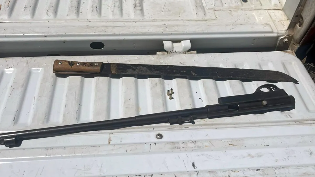 Adolescentes fueron interceptados con armas en la zona sureste de la ciudad