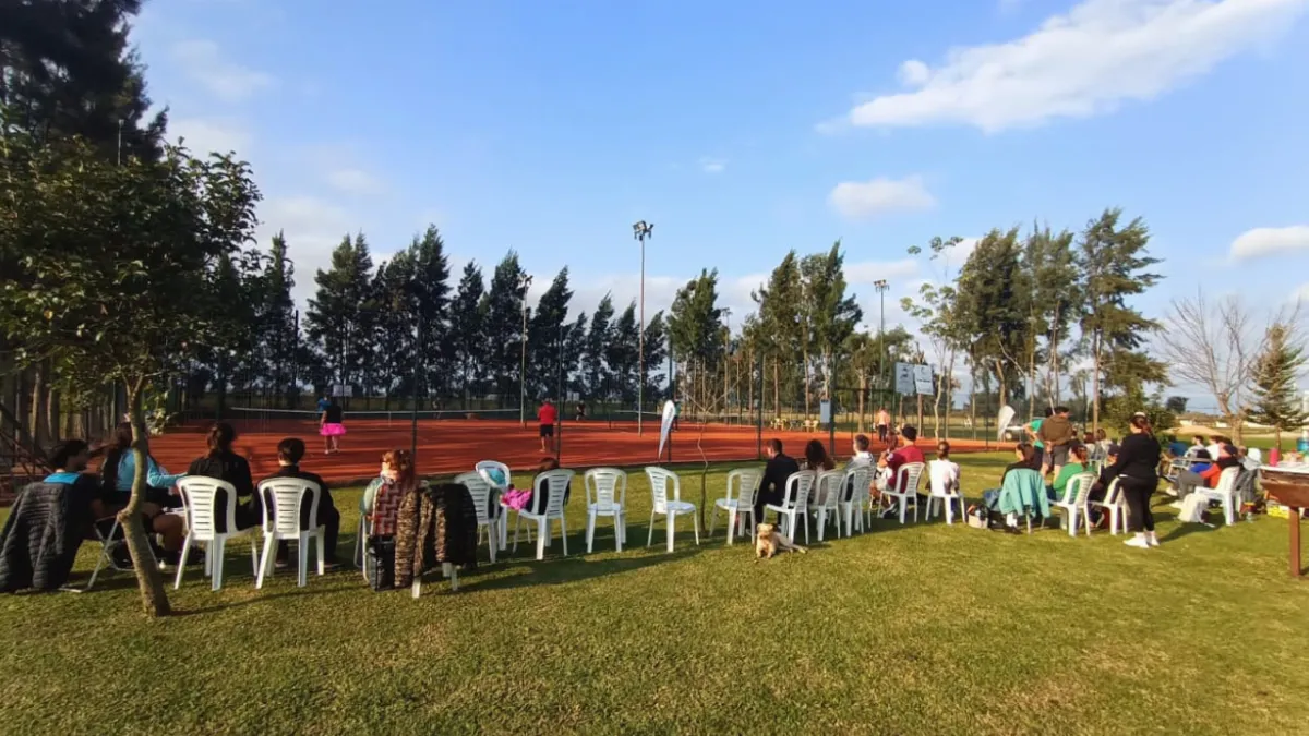 El Club Ciclista Unidos realiza un evento deportivo con todas sus disciplinas en competencia