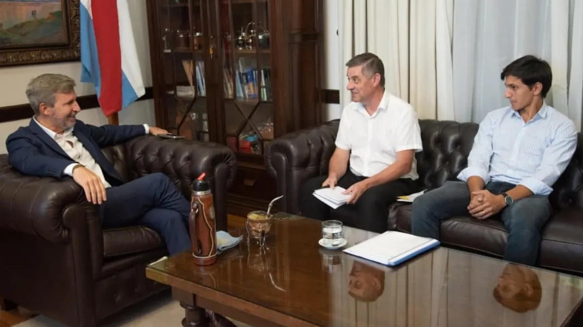 Zambón busca financiamiento para la obra de saneamiento de la zona Sur