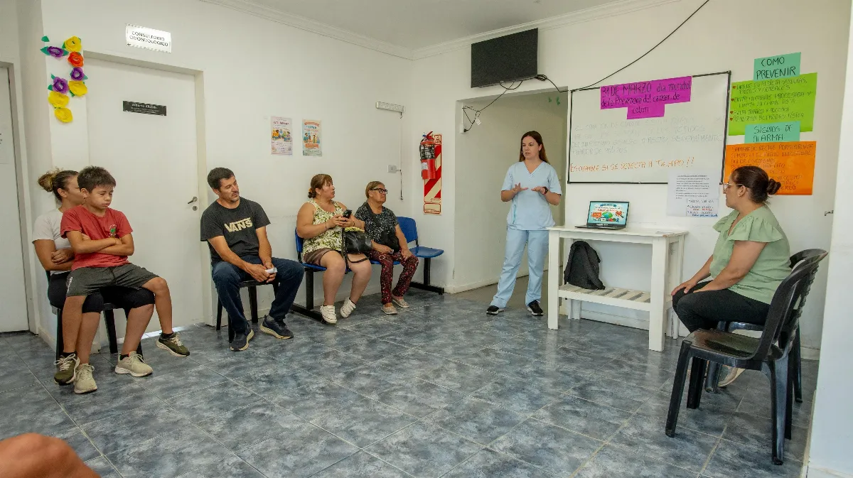 Realizaron jornada de concientización sobre prevención del cáncer de colon en el CAPS Lourdes