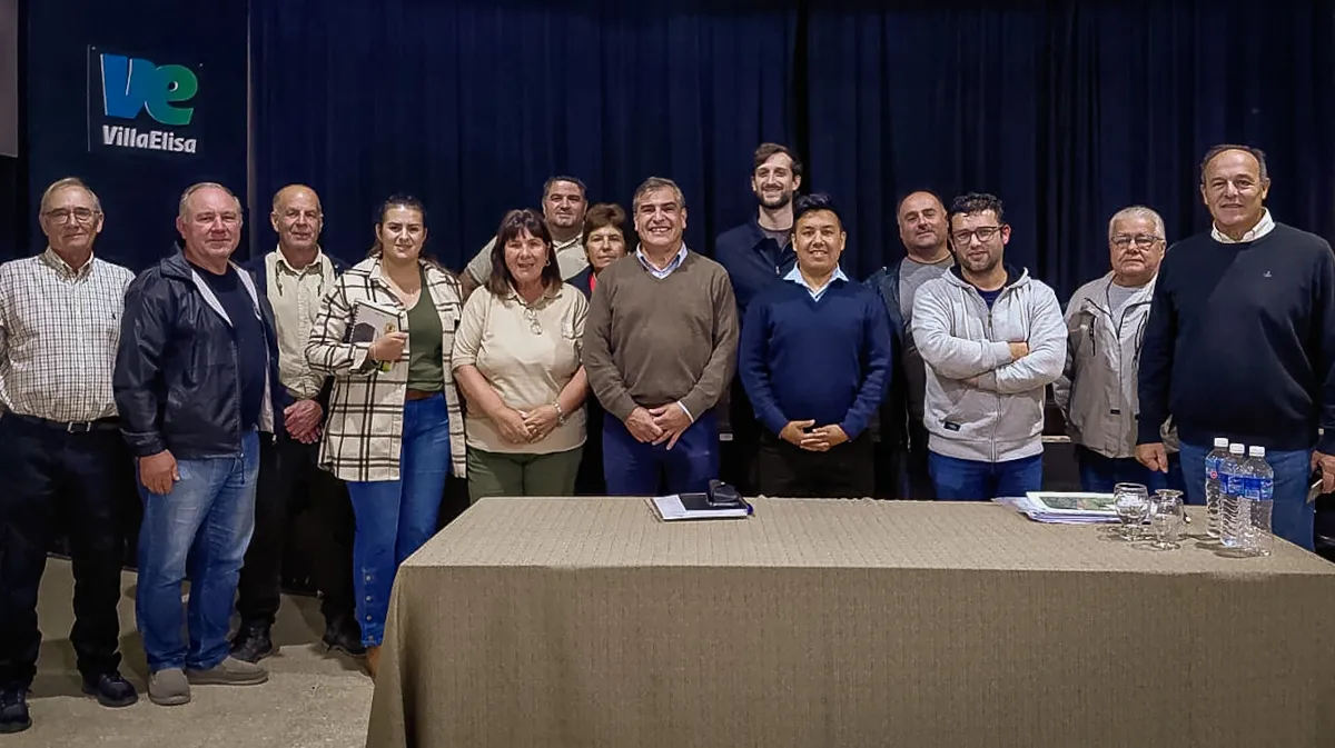 Barú, La Clarita y Pueblo Cazes firmaron convenios con Vialidad