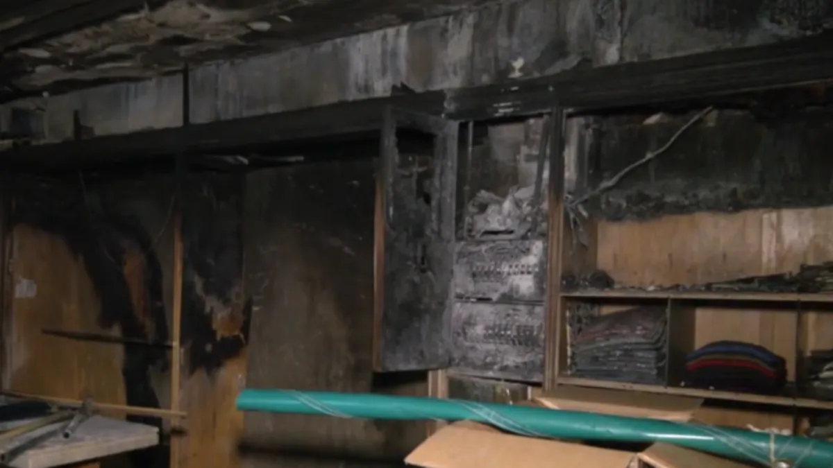 Importante incendio en plena peatonal de Concordia causó severos daños materiales