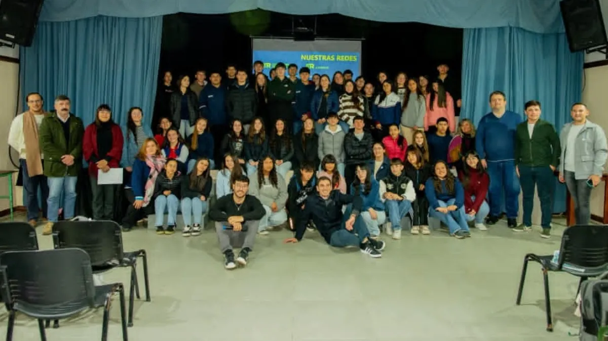 La Juventud en el Centro reunió a escuelas secundarias del departamento en San Salvador