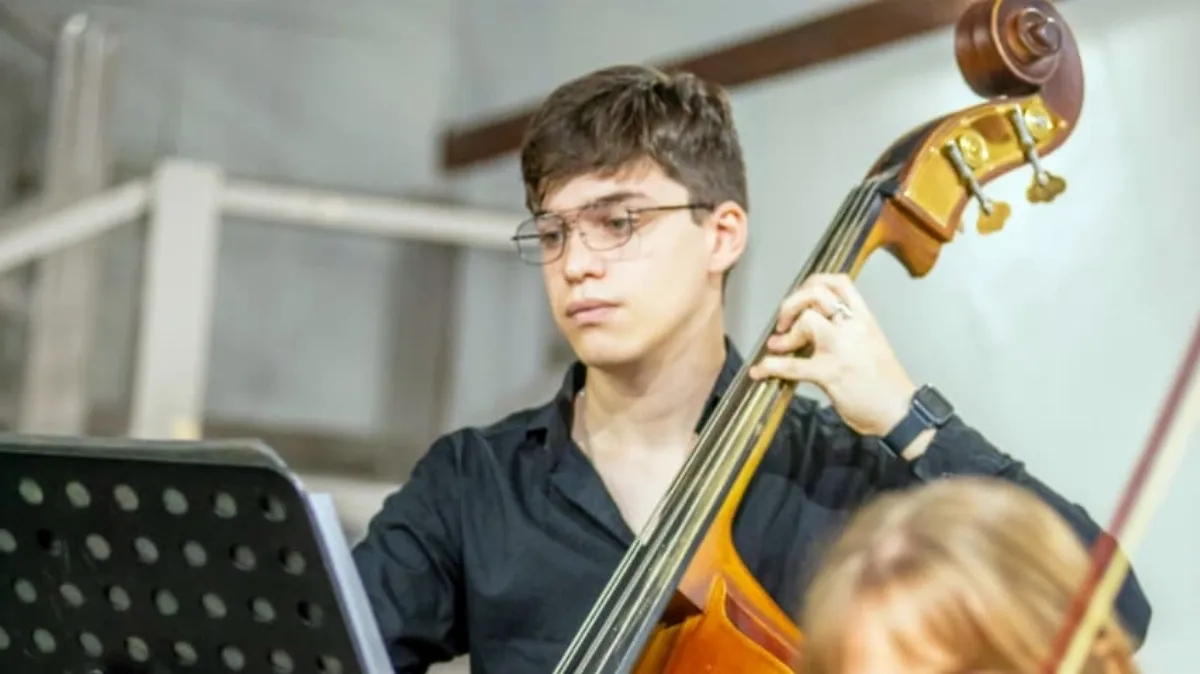 Reconocimiento para la Orquesta municipal: un docente fue elegido para formación de excelencia