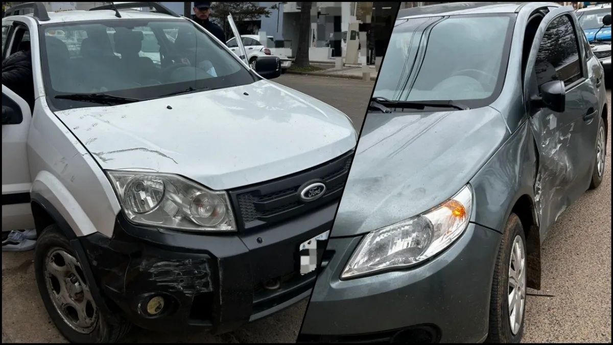 Una maniobra de estacionamiento habría provocado un choque entre vehículos en San Salvador