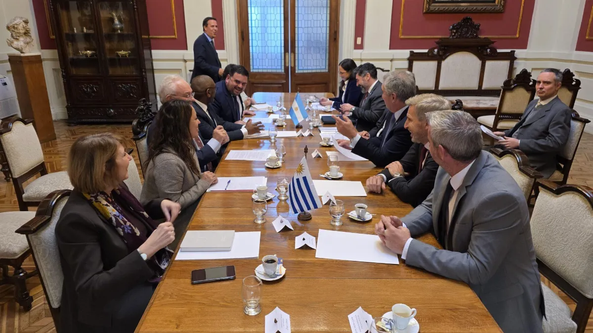 Uruguay analiza relocalizar la planta proyectada en Paysandú