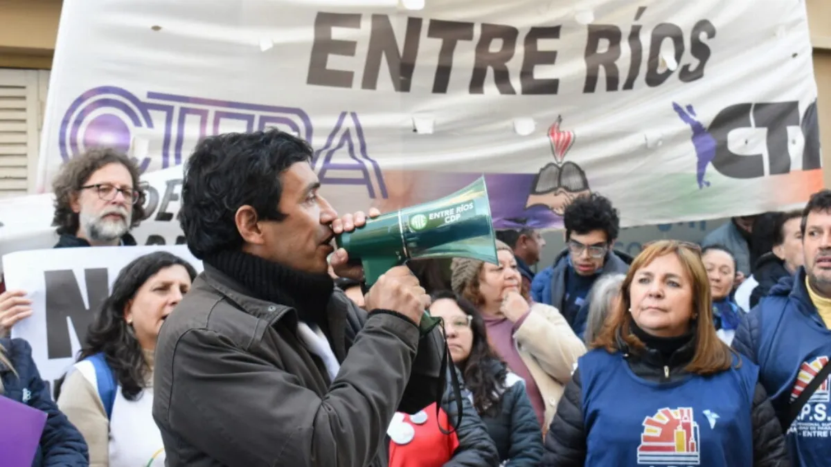 Fuertes críticas a Frigerio durante una protesta en defensa del sistema jubilatorio