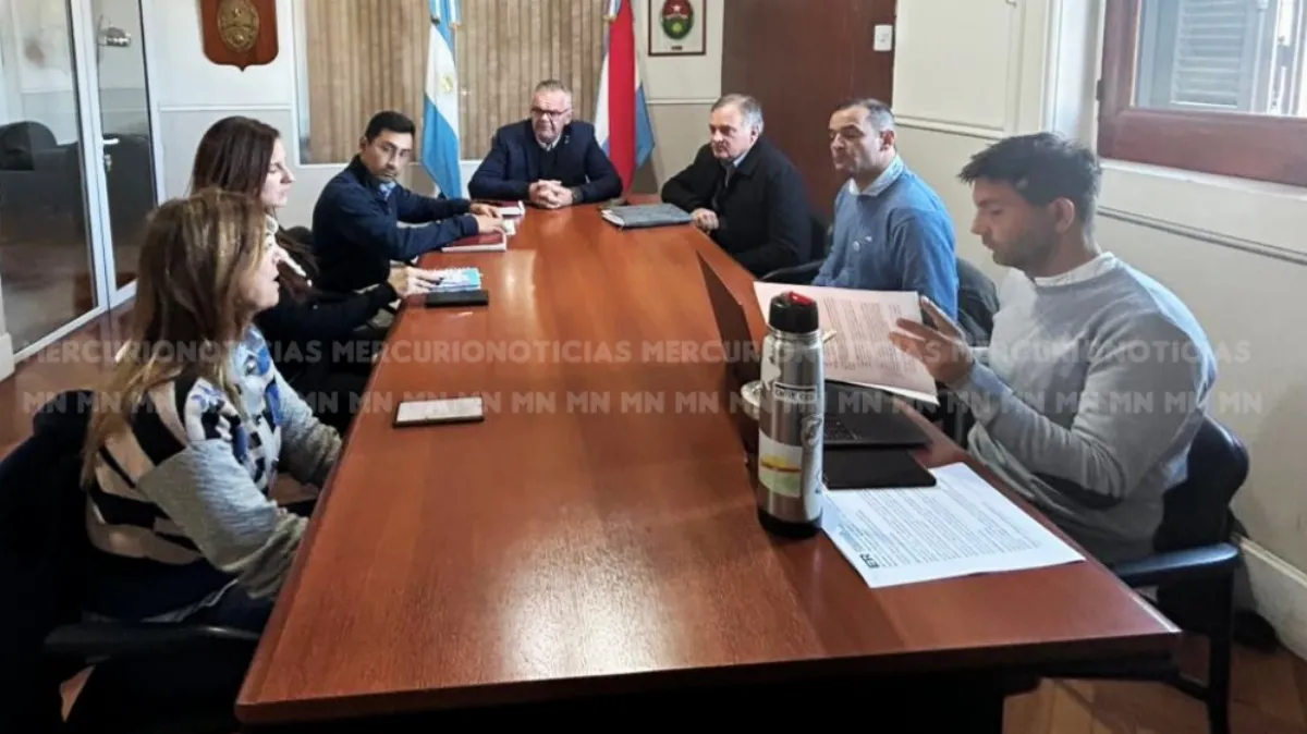 Berthet gestionó obras para la Escuela 1 y la Agrotécnica de colonia La Perla