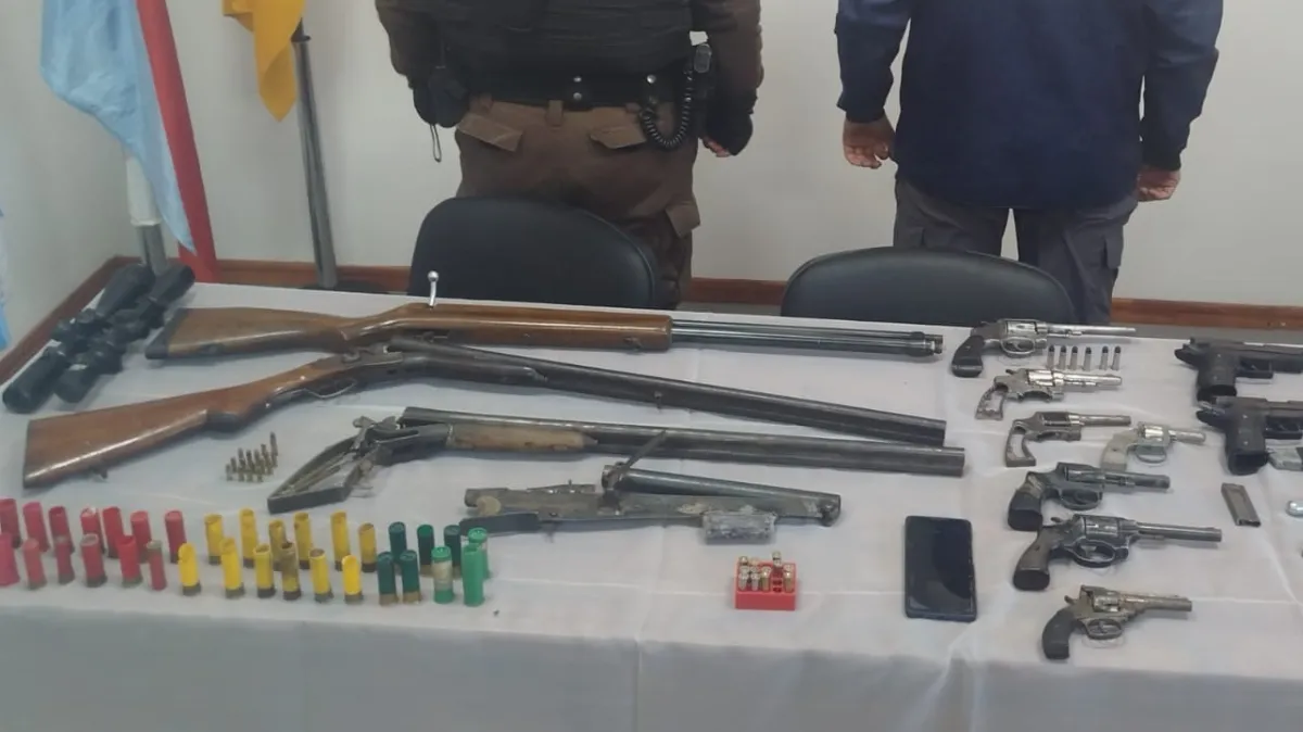 Una denuncia anónima derivó en el secuestro de armas y droga en Villaguay