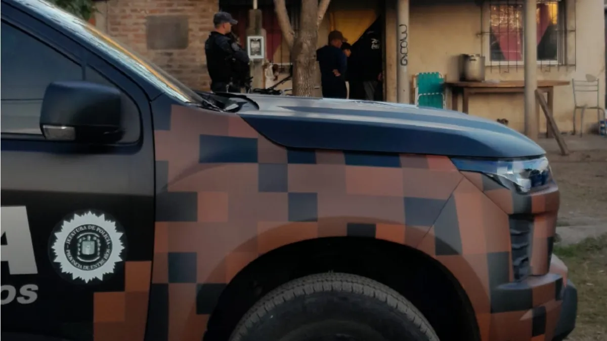 Secuestran un arma blanca durante un operativo en San Salvador
