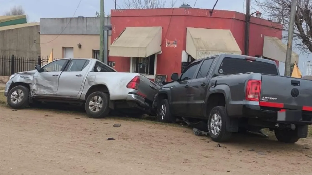 Chocaron dos camionetas en Villaguay: una menor fue hospitalizada