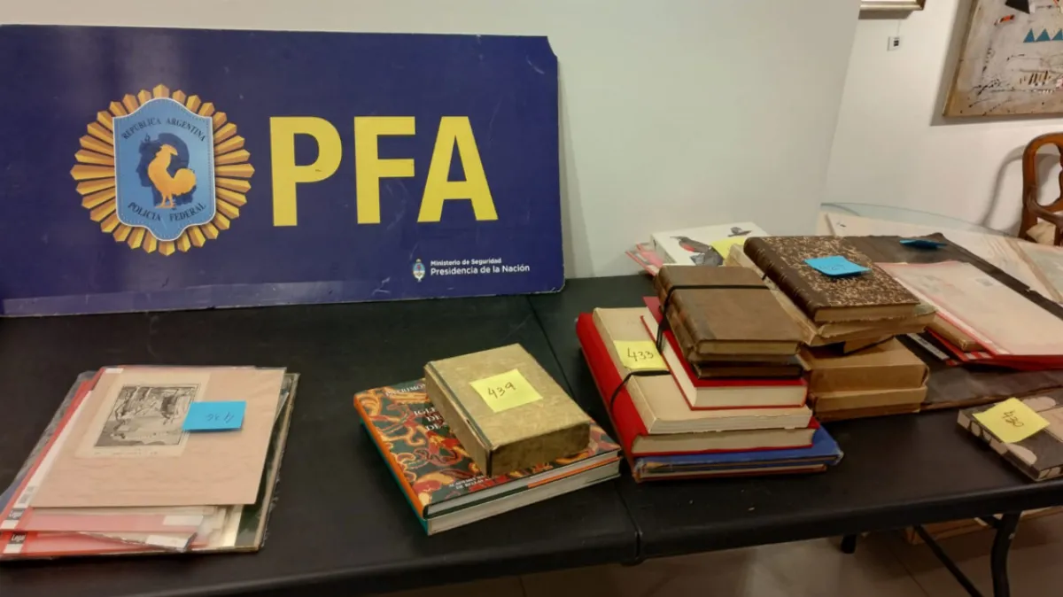 Secuestran documentos de San Martín, Rosas y Pueyrredón que estaban a la venta en una subasta