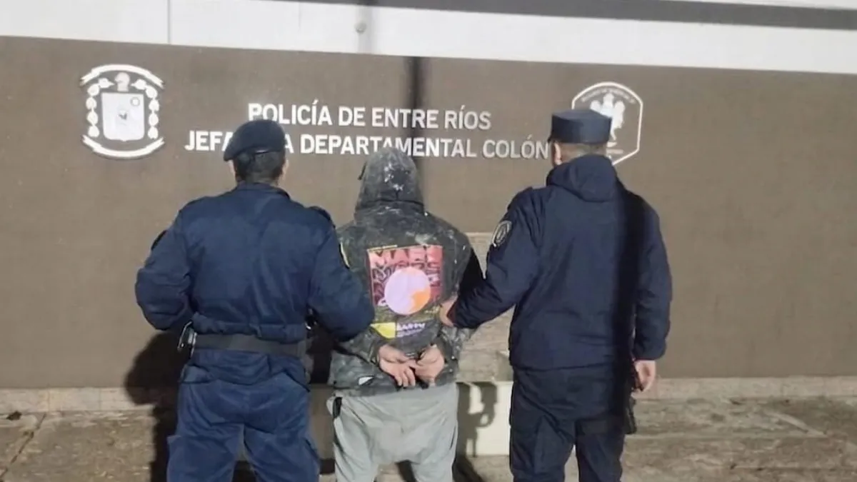 Sorprendieron en la vía pública a un hombre que debía cumplir arresto domiciliario