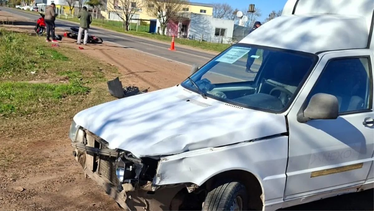 Una joven de San José sufrió fracturas tras un choque en la ex ruta 26