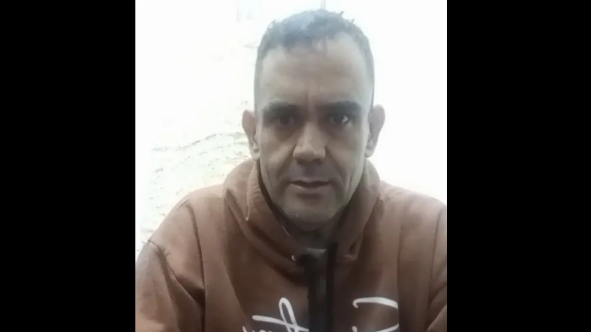 Un ex policía detenido fue hallado sin vida horas antes de conocer su condena