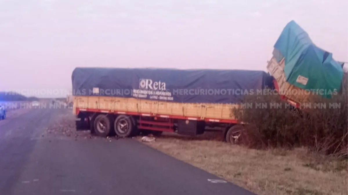 Dos camiones colisionaron de frente sobre la ruta 6