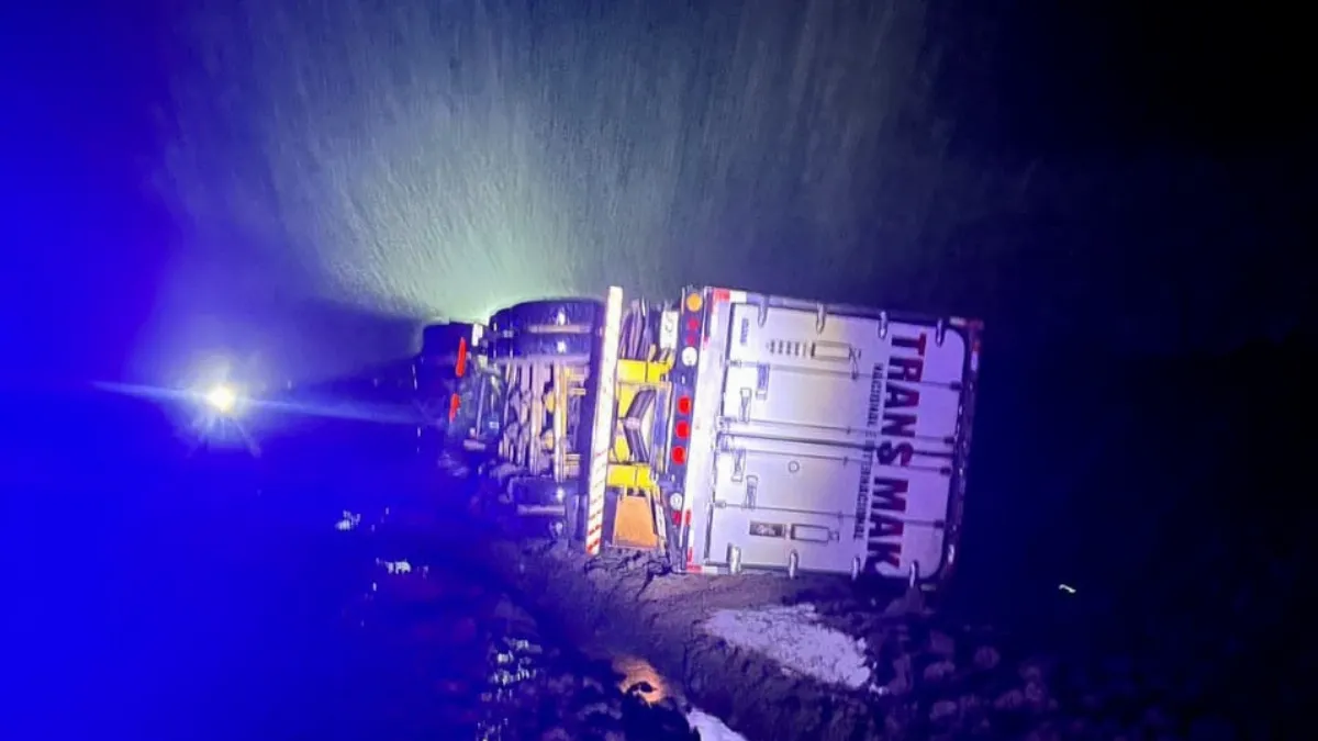 Siguen volcando camiones en la misma zona sobre la ruta 6
