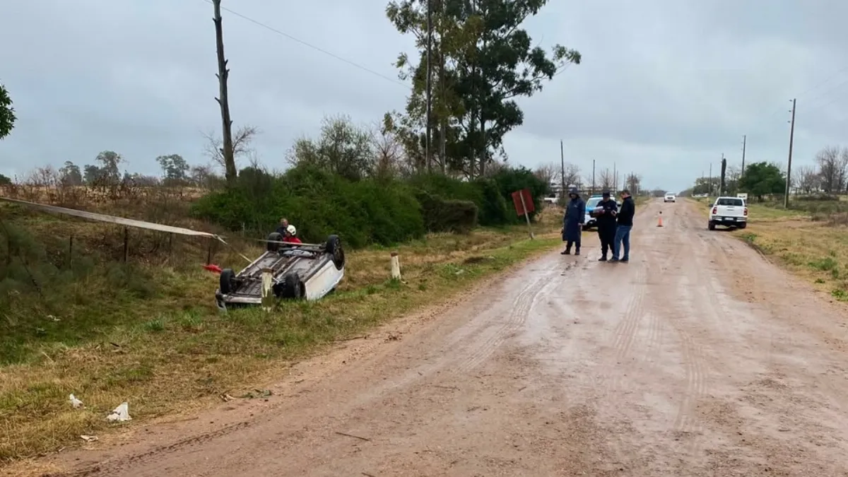 Vuelco en Villa Elisa: una conductora fue hospitalizada con heridas leves