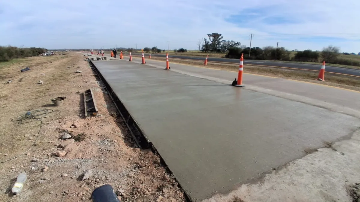 Avanzan las obras de mantenimiento y reconstrucción sobre la ruta 14 y el complejo Zárate–Brazo Largo