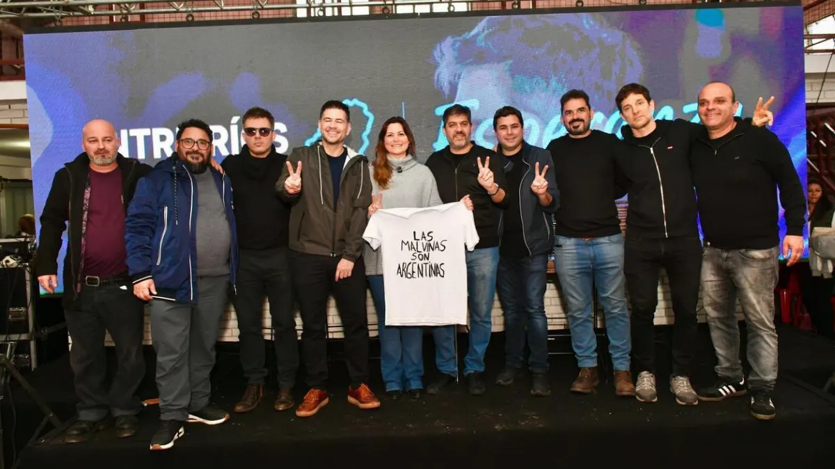 Carli Bianco encabezó un foro provincial que impulsa la proyección nacional de Axel Kicillof