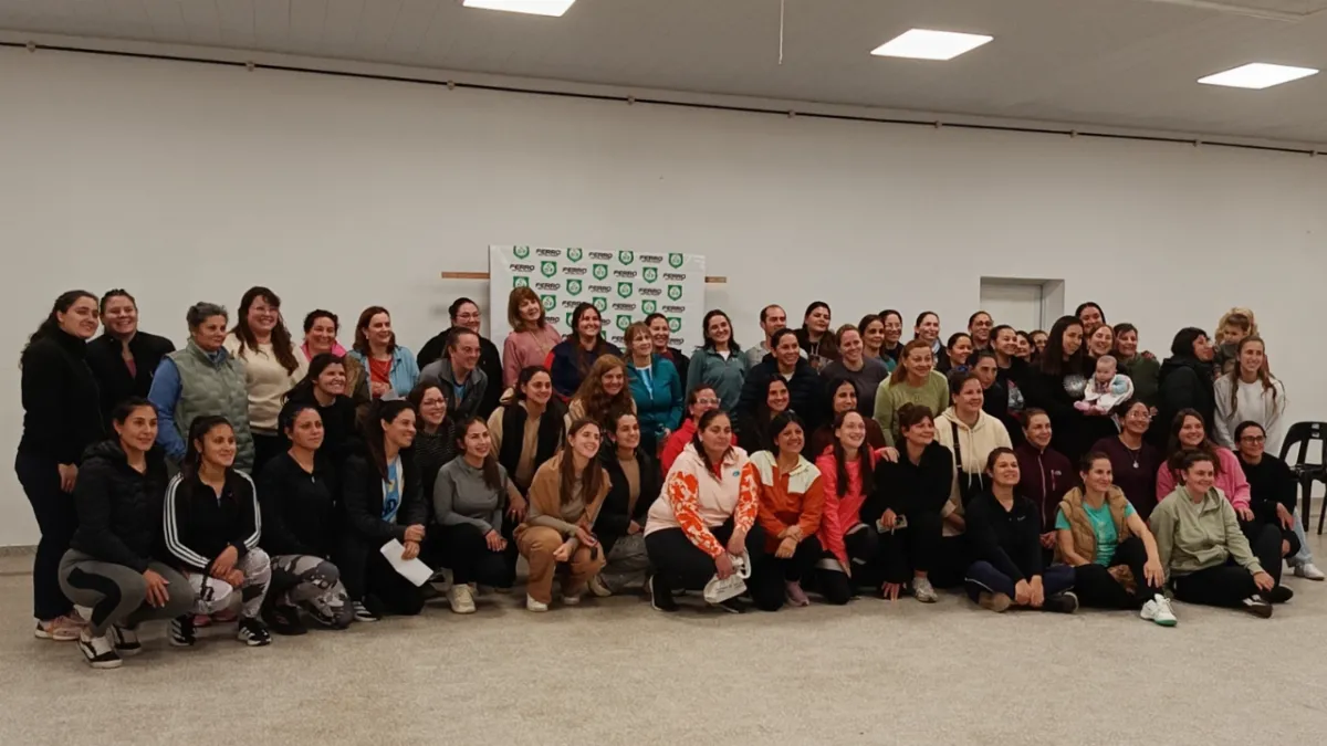 Ferro lanzó su grupo de Básquet Femenino Recreativo con una convocatoria que superó las expectativas