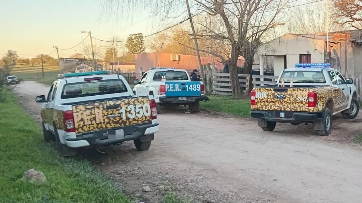 Allanamientos por abigeato en San José terminaron con dos hombres detenidos Allanamientos por abigeato en San José terminaron con dos hombres detenidos
