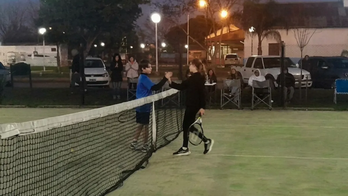 El Torneo Anual de Tenis ya tiene a sus campeones de la quinta fecha El Torneo Anual de Tenis ya tiene a sus campeones de la quinta fecha