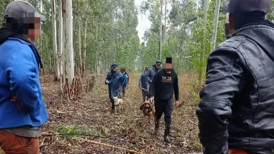 Un hombre pasó la noche perdido en el monte y fue localizado por perros de la Policía