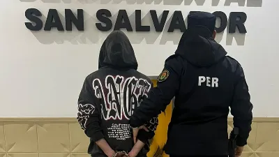 Detuvieron a un joven por el hurto de una garrafa en San Salvador