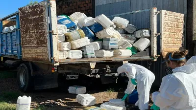 Clausura y multa millonaria por acopio ilegal de envases de fitosanitarios