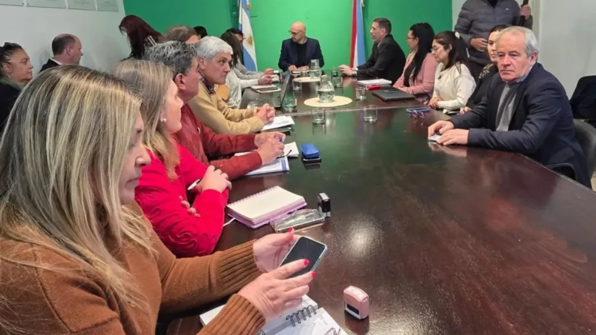 La paritaria docente sigue abierta tras una nueva oferta con aumentos escalonados