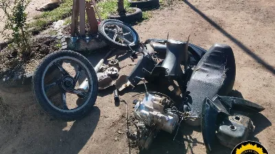 Robaron una moto en Villa Clara, la desarmaron y ocultaron sus partes entre malezas
