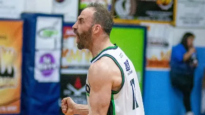 Ferro recuperó la sonrisa en Federación antes del clásico