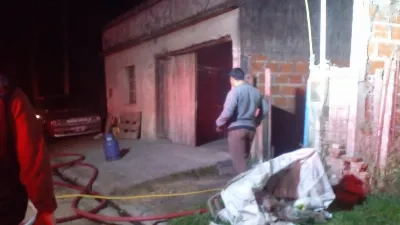 Una heladera habría originado un incendio durante la madrugada en Jubileo