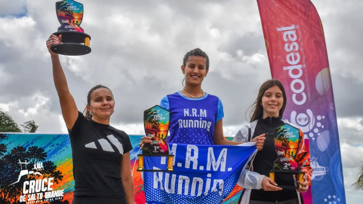 Podio para Ivana Segovia en los 5K del Cruce de Salto Grande Podio para Ivana Segovia en los 5K del Cruce de Salto Grande