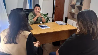 La Comuna firmó un acuerdo de cooperación con Educación de Jóvenes y Adultos