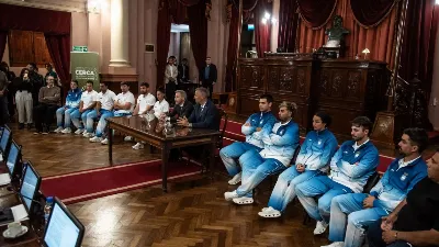 El gobernador reconoció a los deportistas entrerrianos que representaron al país en los Juegos Suramericanos