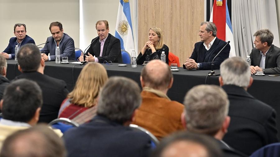 Bordet firmó convenios con Nación para ejecutar más viviendas en Entre Ríos