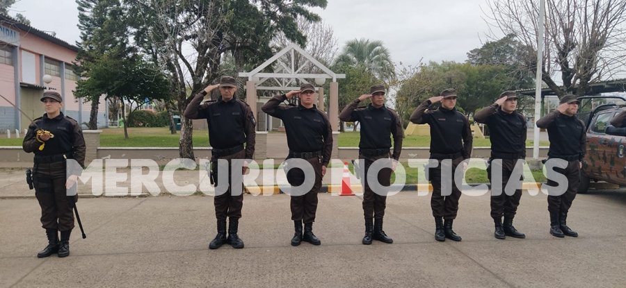 Se puso en funciones a la Guardia Especial de la Jefatura de Policía