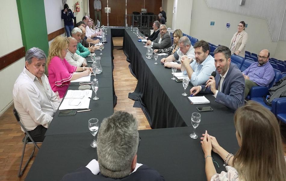 La primera reunión de la paritaria docente pasó a cuarto intermedio