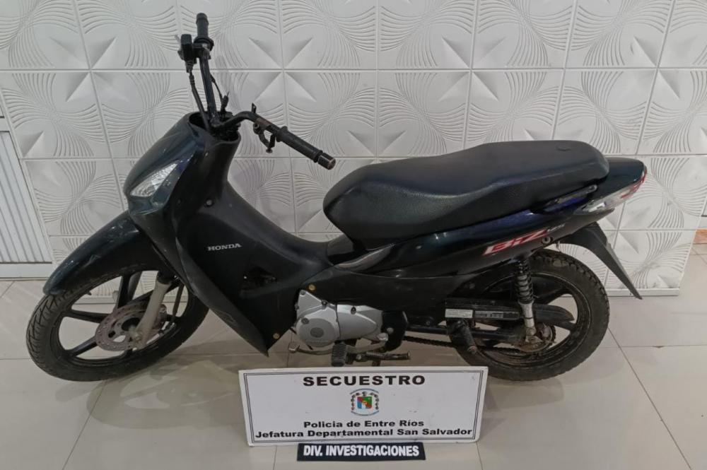 La Policía recuperó un motovehículo con pedido de secuestro por robo