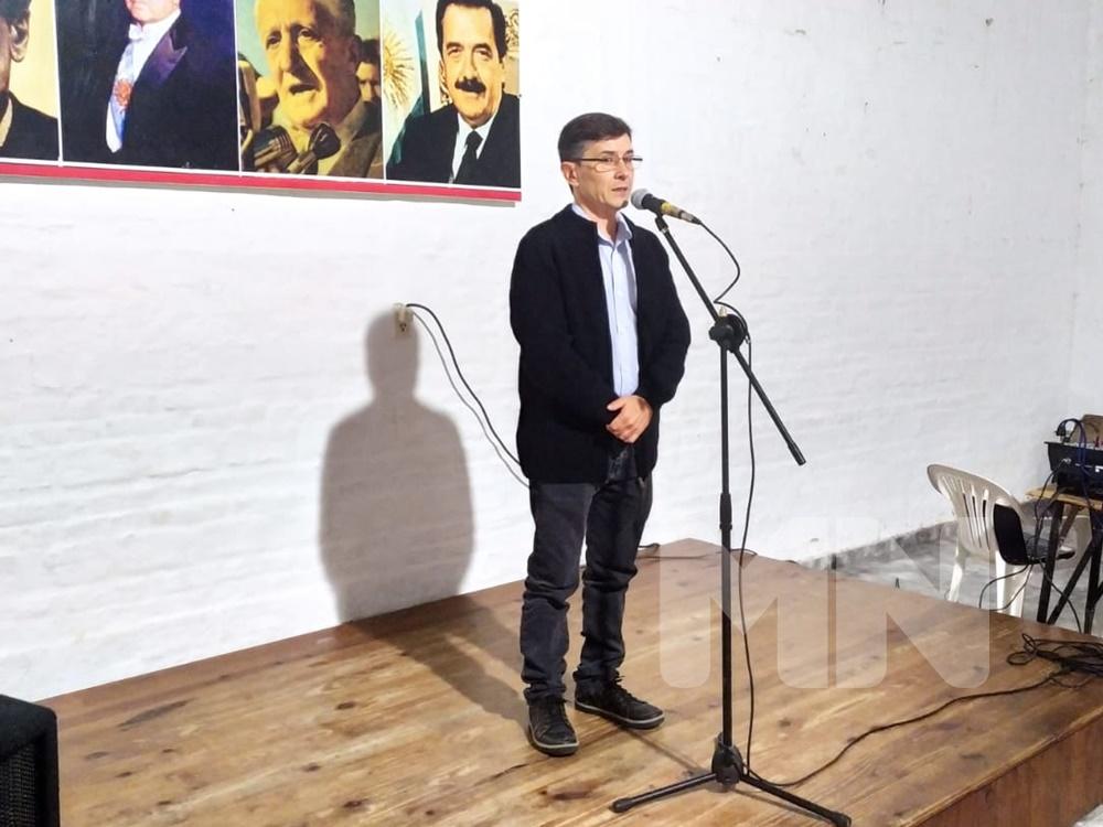 López en su discurso habló de una UCR de puertas abiertas pero “no a cualquiera”